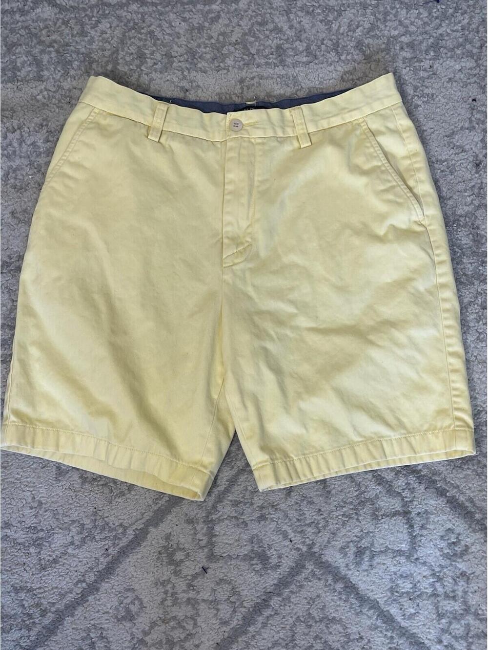 Nautica Classic Fit Pale Yellow Men’s Deck Short 32W